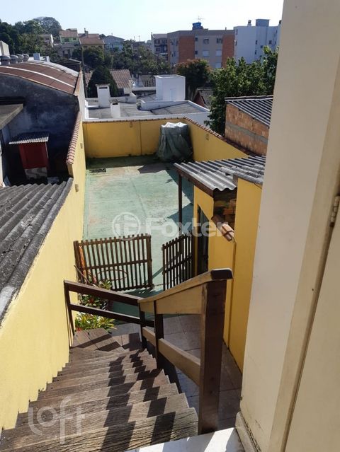 Image 8 - 237409