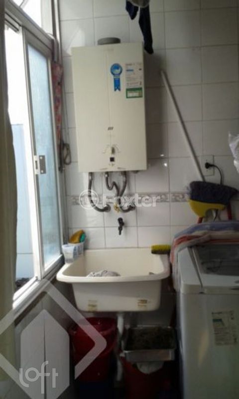 Image 9 - 237546