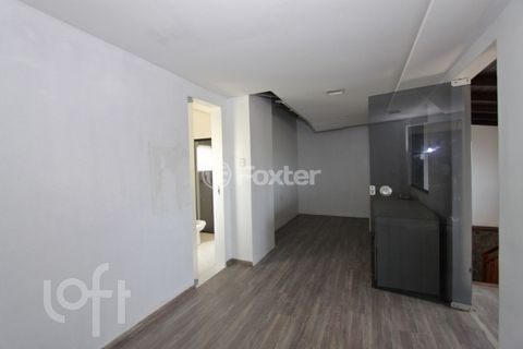 Image 17 - 238007