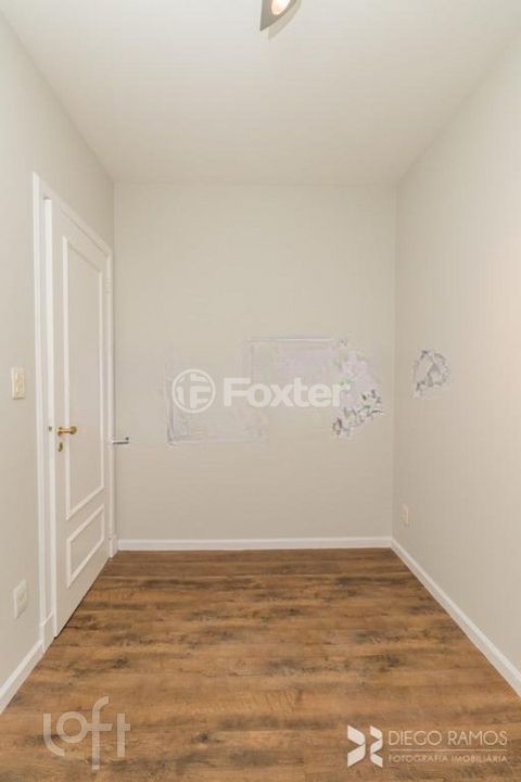 Image 7 - 238599