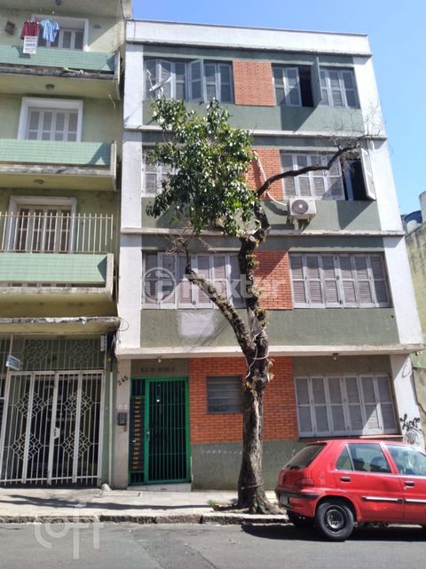 Image 8 - 239211