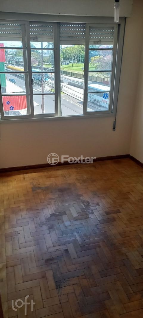 Image 7 - 240002