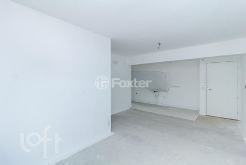 Image 4 - 240051