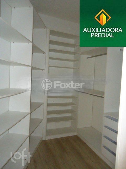 Image 4 - 241221