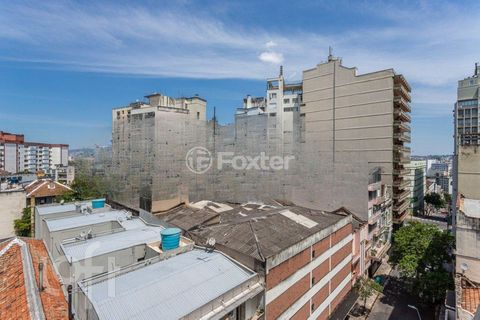Image 7 - 242001