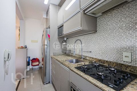 Image 9 - 242215