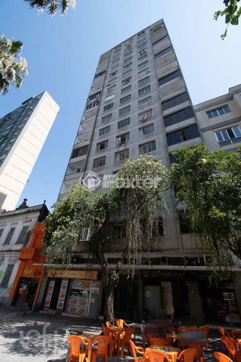 Image 7 - 242300