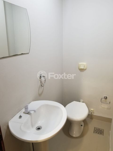 Image 7 - 243584