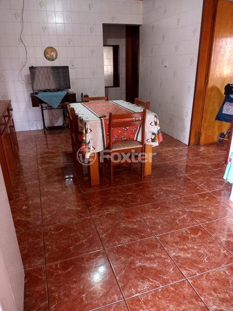 Image 3 - 243997