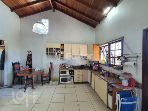 Image 2 - 244966