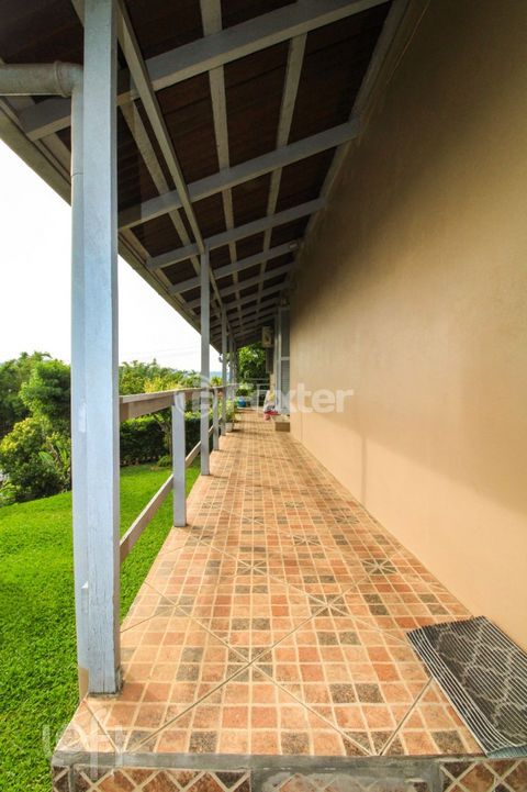 Image 6 - 244993