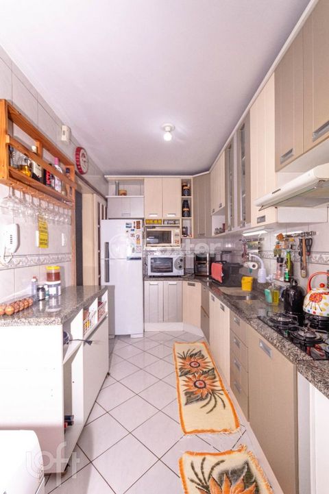 Image 19 - 245646