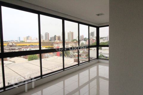 Image 1 - 246075
