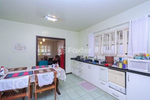 Image 17 - 246798