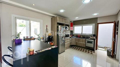 Image 19 - 247014