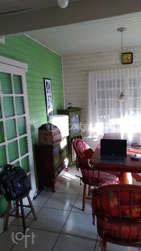 Image 17 - 247854