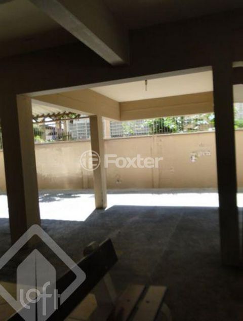 Image 3 - 247913