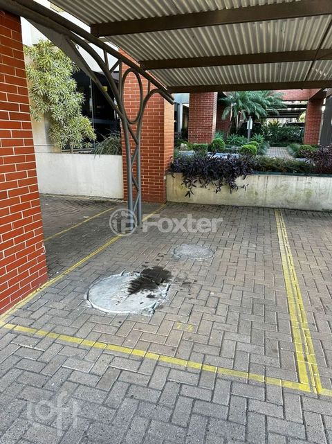 Image 8 - 248747