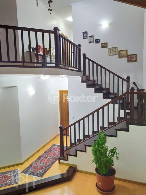 Image 8 - 248872