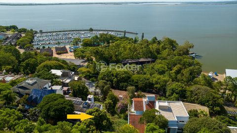 Image 1 - 250302