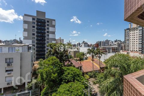 Image 4 - 250484