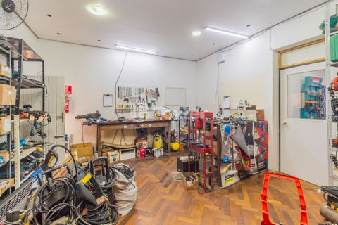 Image 3 - 250872