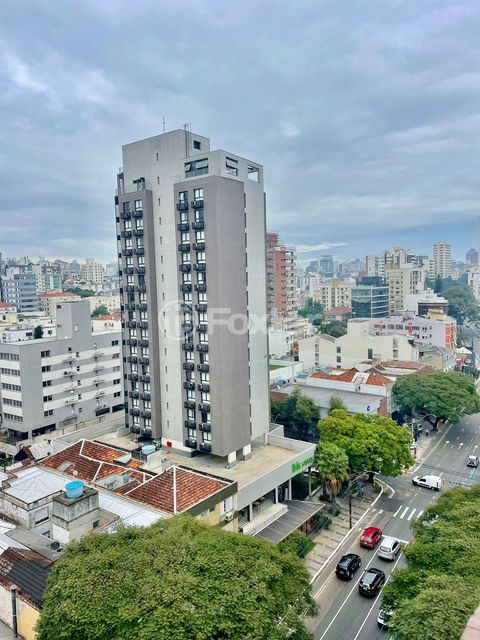 Image 11 - 251754