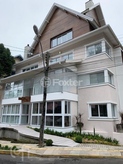 Image 1 - 251855
