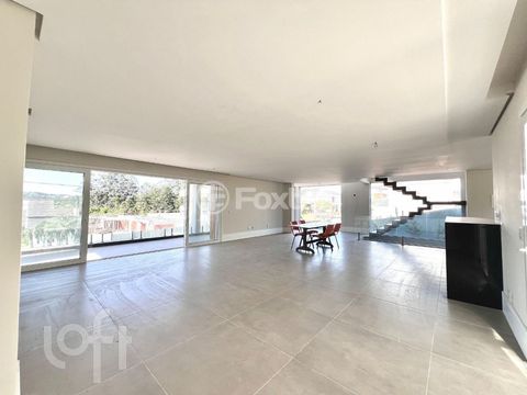 Image 3 - 255651