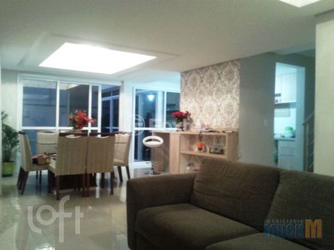 Image 7 - 256762