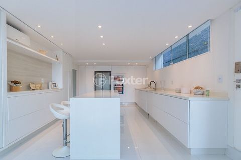 Image 17 - 257648