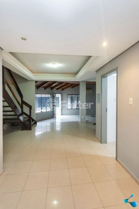 Image 6 - 258521