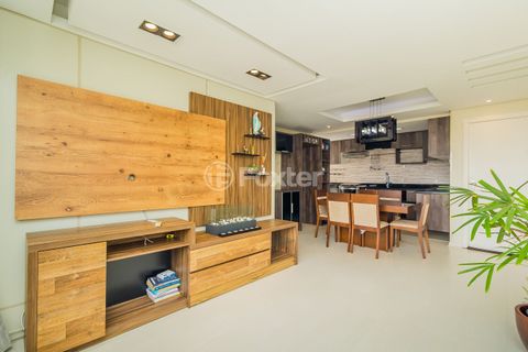 Image 3 - 266205