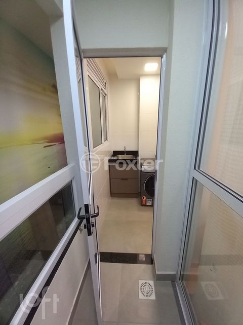 Image 11 - 266928