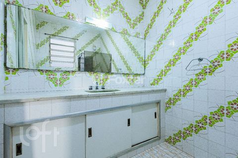 Image 13 - 267382