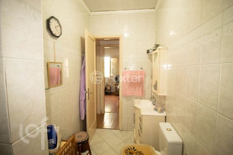 Image 17 - 269012