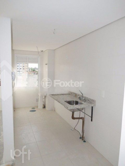 Image 4 - 270930