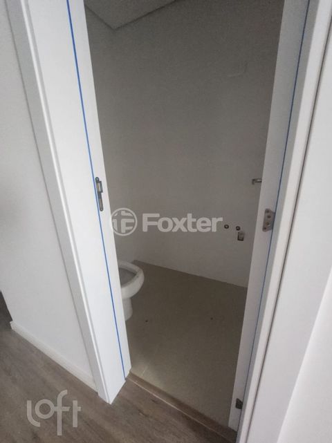Image 7 - 271229