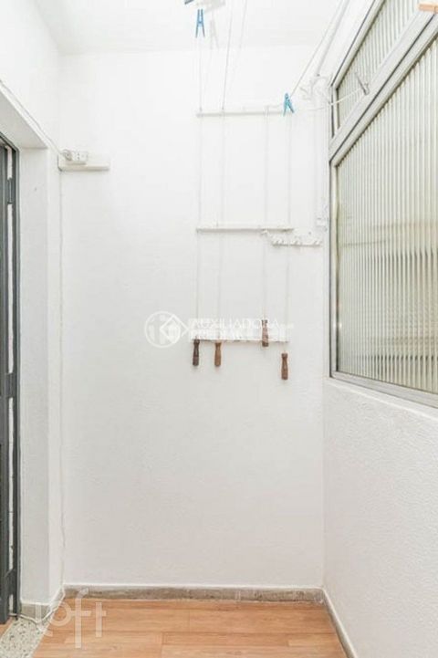 Image 8 - 271411