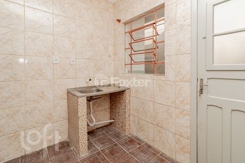 Image 19 - 272912