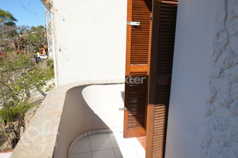 Image 18 - 273141