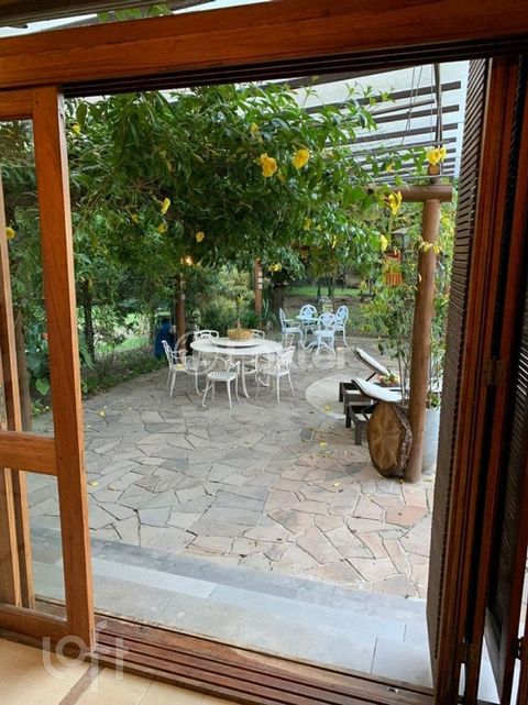 Image 10 - 273181