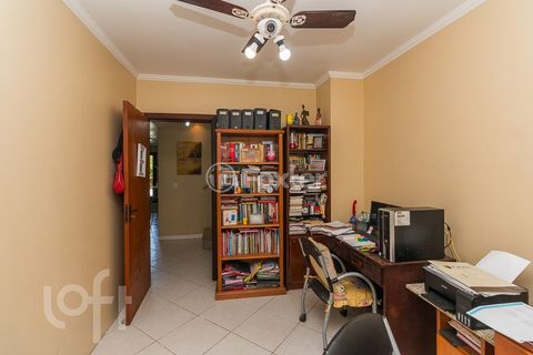 Image 12 - 273251