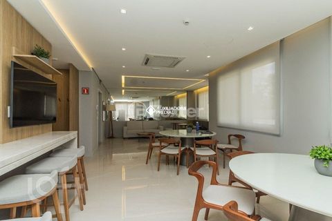 Image 11 - 273549