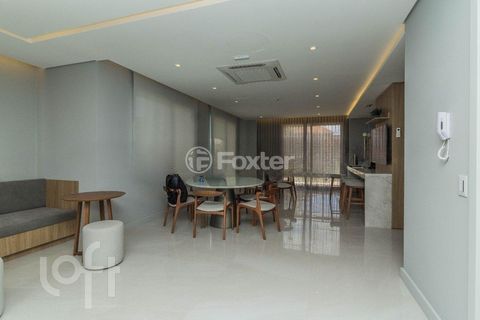Image 11 - 275746