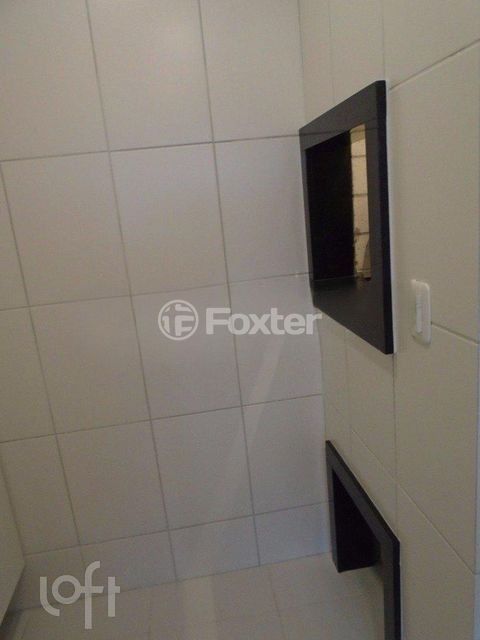 Image 11 - 275848