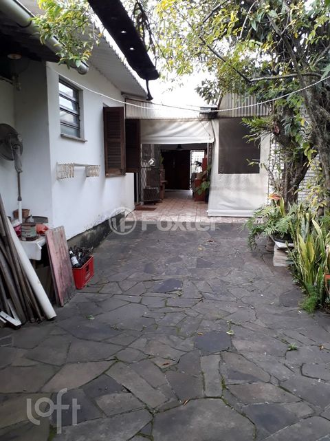 Image 9 - 276050