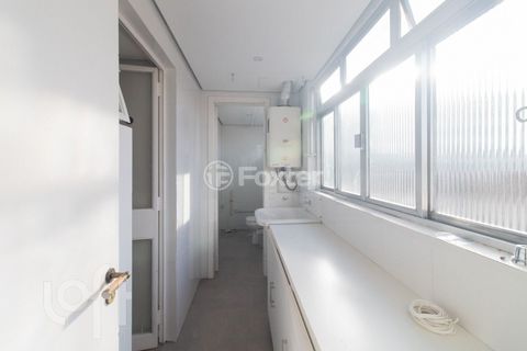 Image 19 - 276351