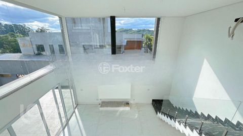 Image 17 - 276825