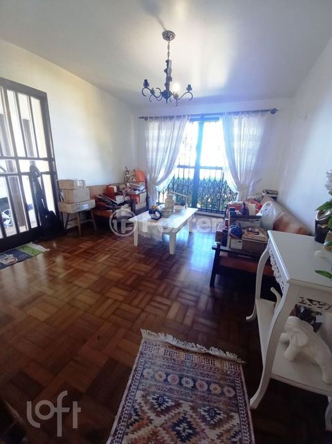 Image 15 - 277805